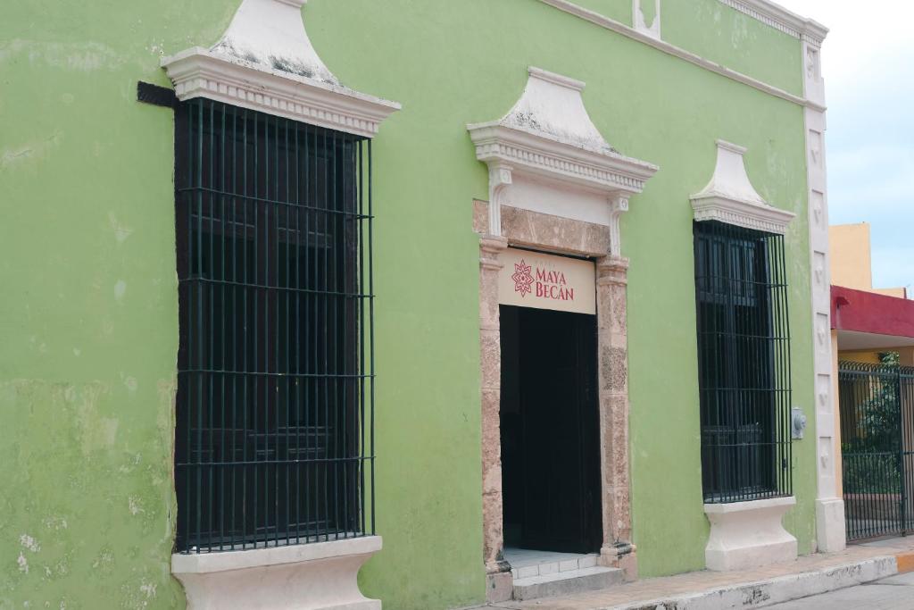 Entrance, Hotel Maya Becan in Campeche