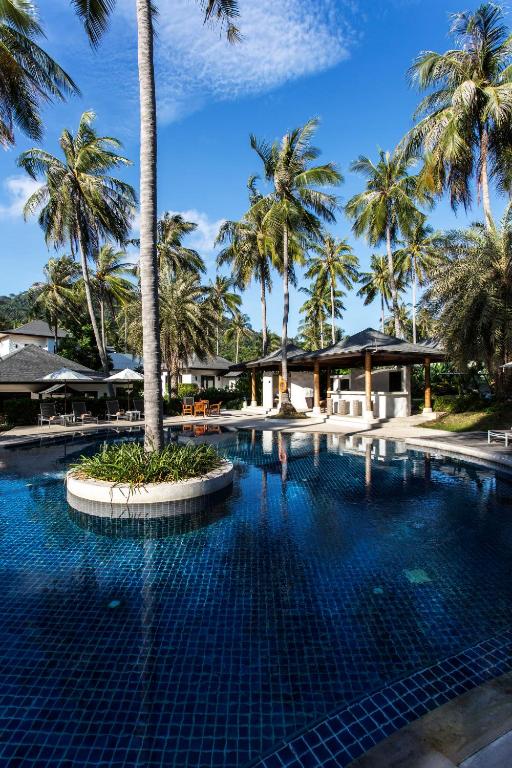 สระว่ายน้ำ