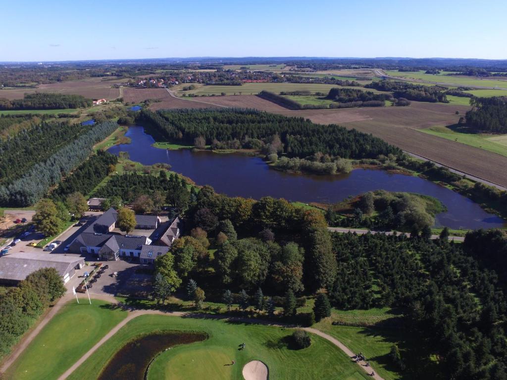 Tollundgaard Golf Park & Apartments photo