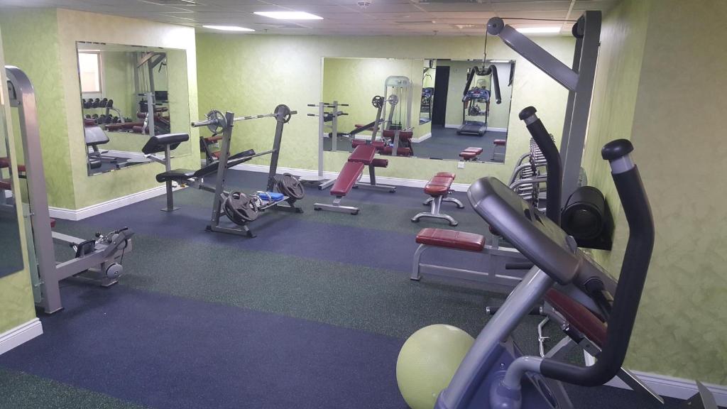 Boulevard City Suites Hotel Apartments photo