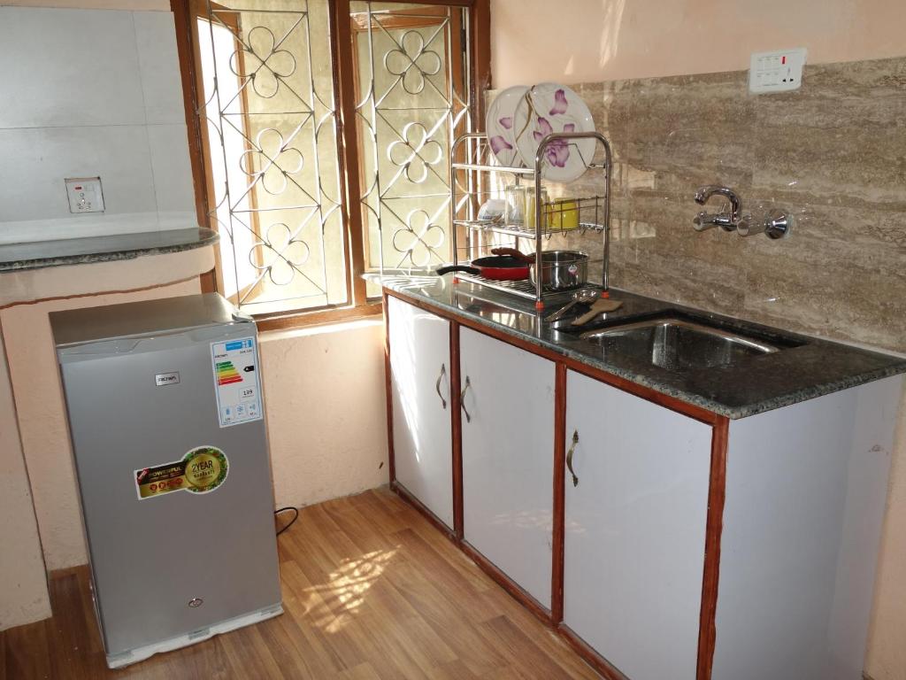 Kitchen, Bodhi Apartment hotel in Kathmandu