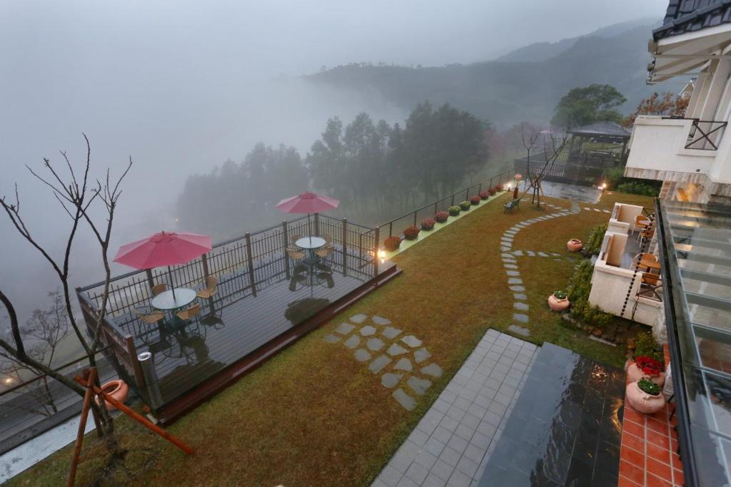 Garden, Black Chimney in Yilan