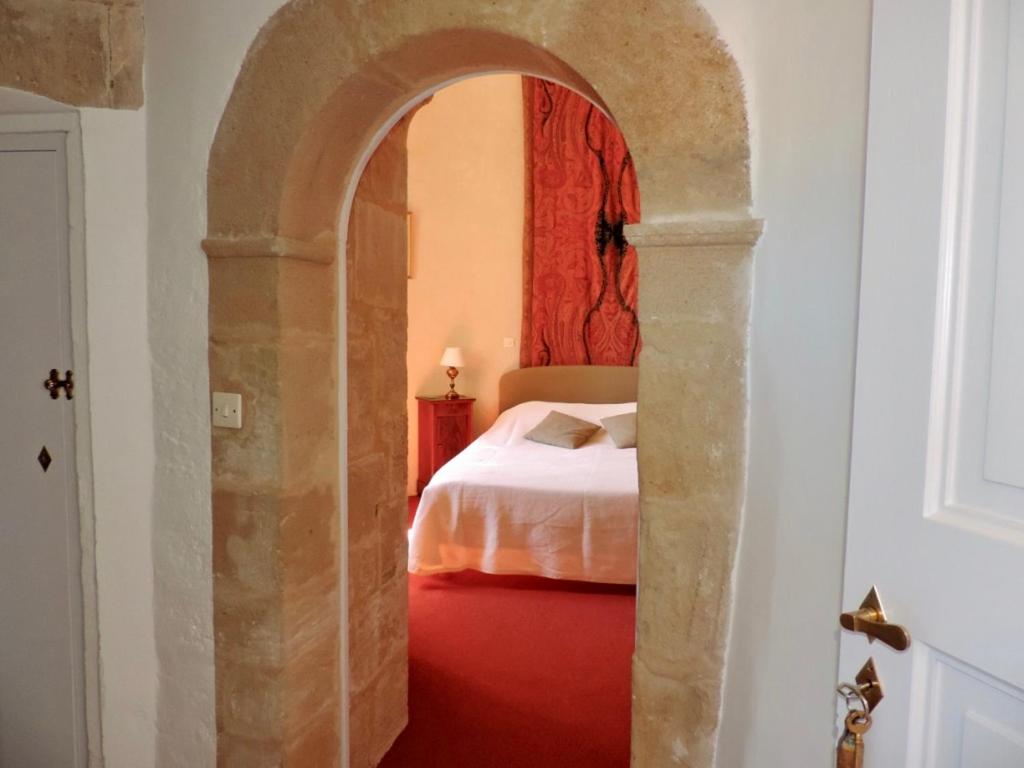 Chateau de Jonquieres - Herault photo