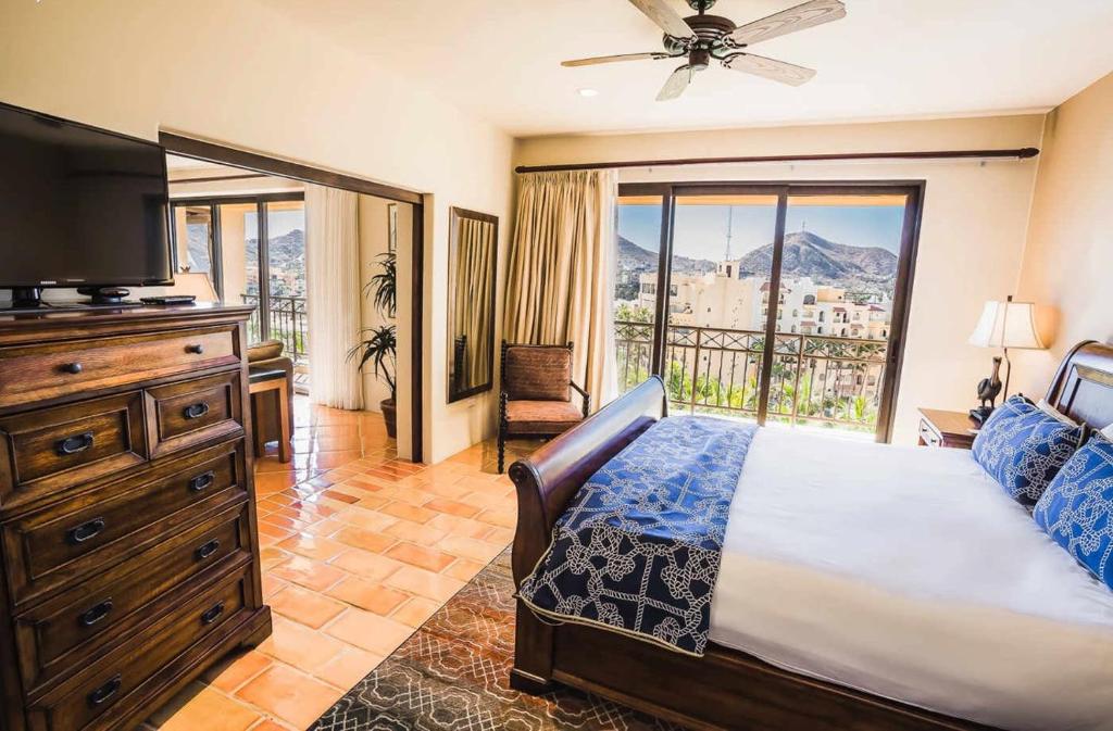 Hacienda Beach Club & Residences photo