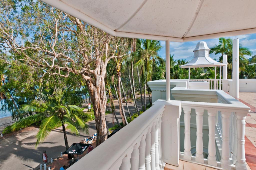 Cairns Sarayi Boutique Hotel Additional