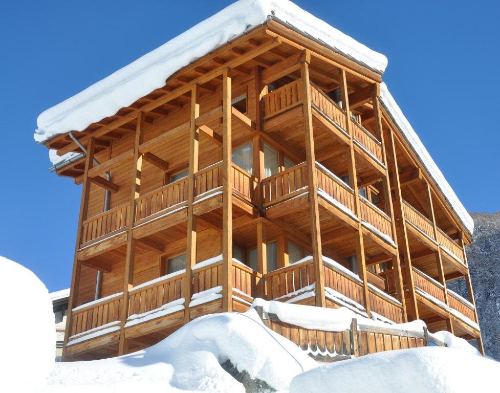 Chalet Z`Wichjehus photo