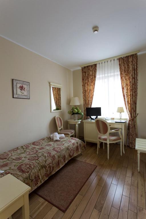 Villa Estera - Hotel & Restauracja photo