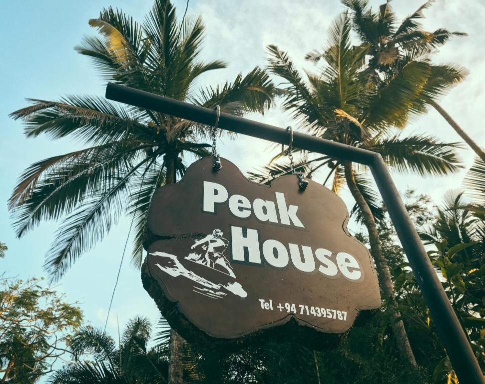 Peak House photo