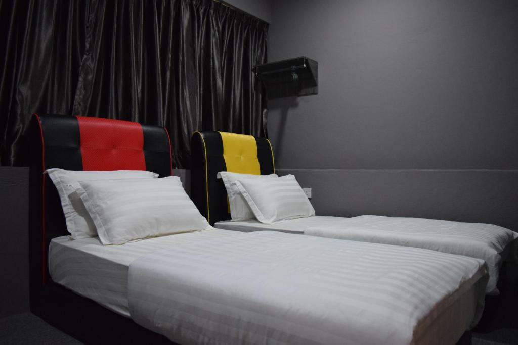 Times Traveller Lodge 2 photo