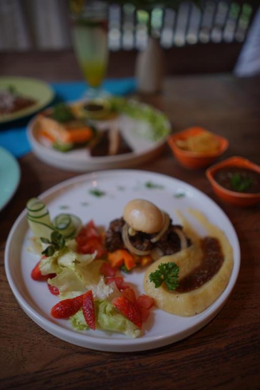 Essen und Erfrischungen