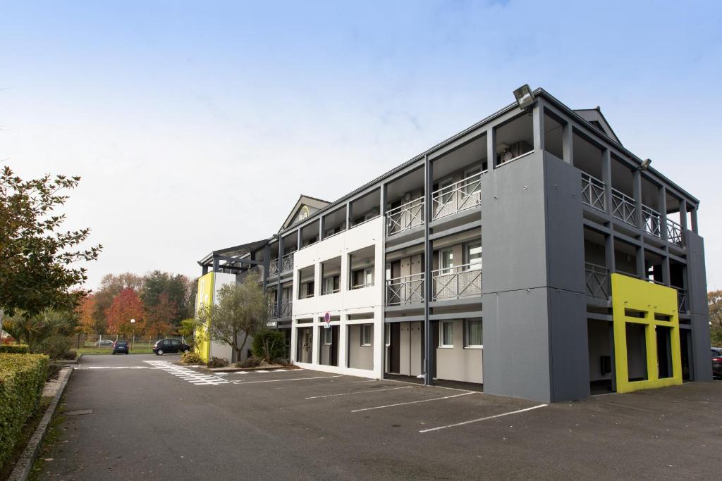 B&amp;B HOTEL Rennes Nord St Gregoire — Hotel in Betton