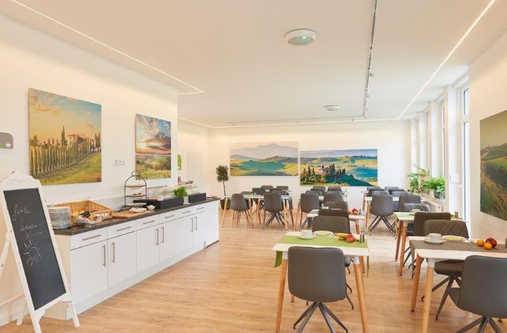 City Hotel ApartW3 - kostenlos parken photo