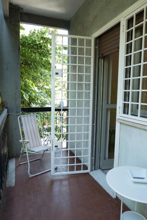 ネクスト ストップ ローマ アフィタカメレ デ ミー (Next Stop Roma Affittacamere da Me) バルコニー/テラス