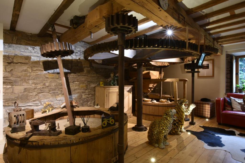 Low Mill Guesthouse photo 3
