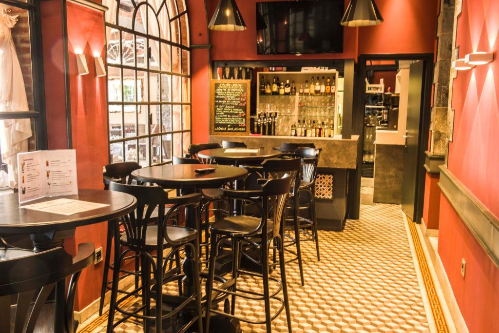 LOGIS - Chateau de la Motte - Hotel & Restaurant