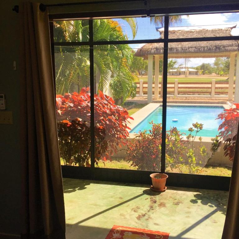 Garden, Royale Manor in Corozal