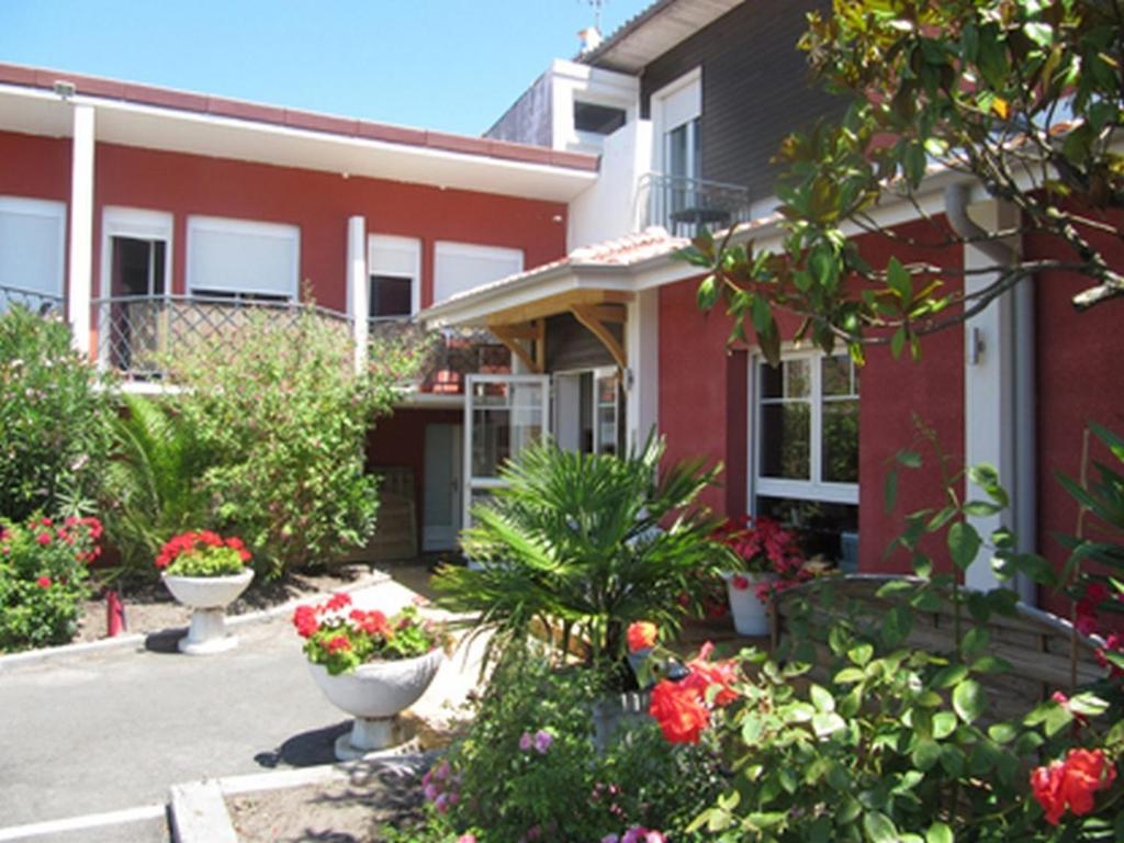B And B Hotel Gujan Mestras B And B Hotel Gujan Mestras