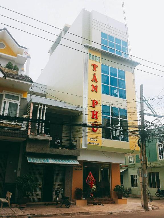 Hotel Tân Phú