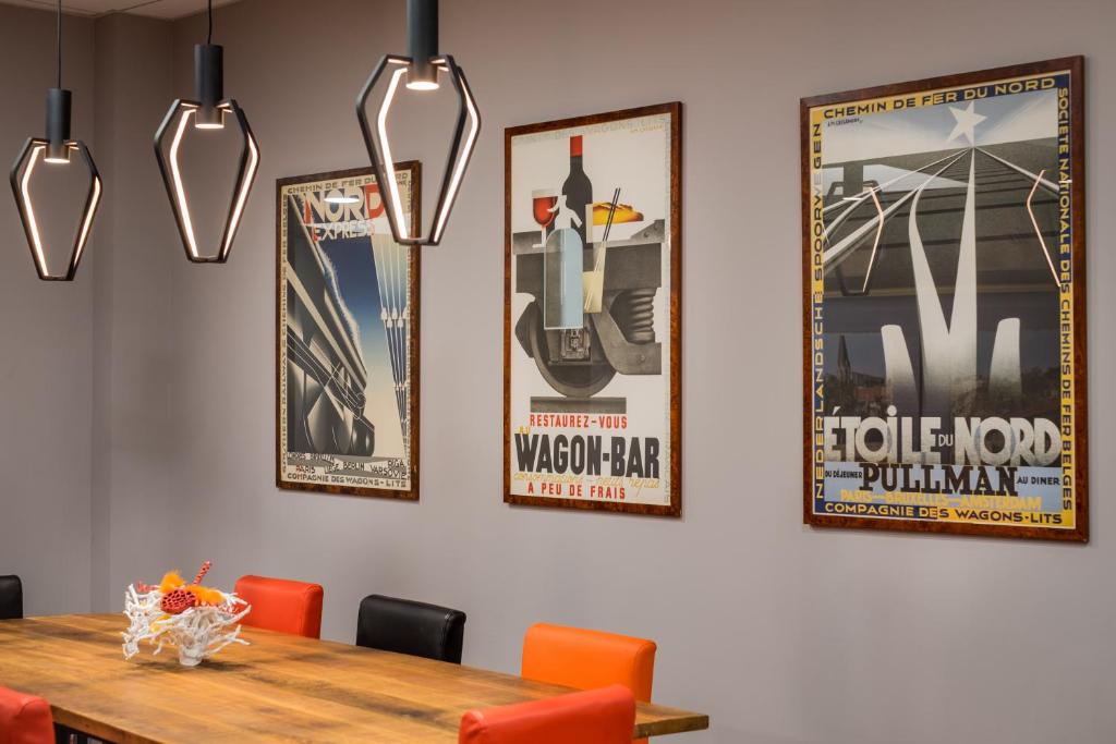 Shared lounge/TV area, Hotel Victoria Lyon Centre Perrache Confluence in Lyon