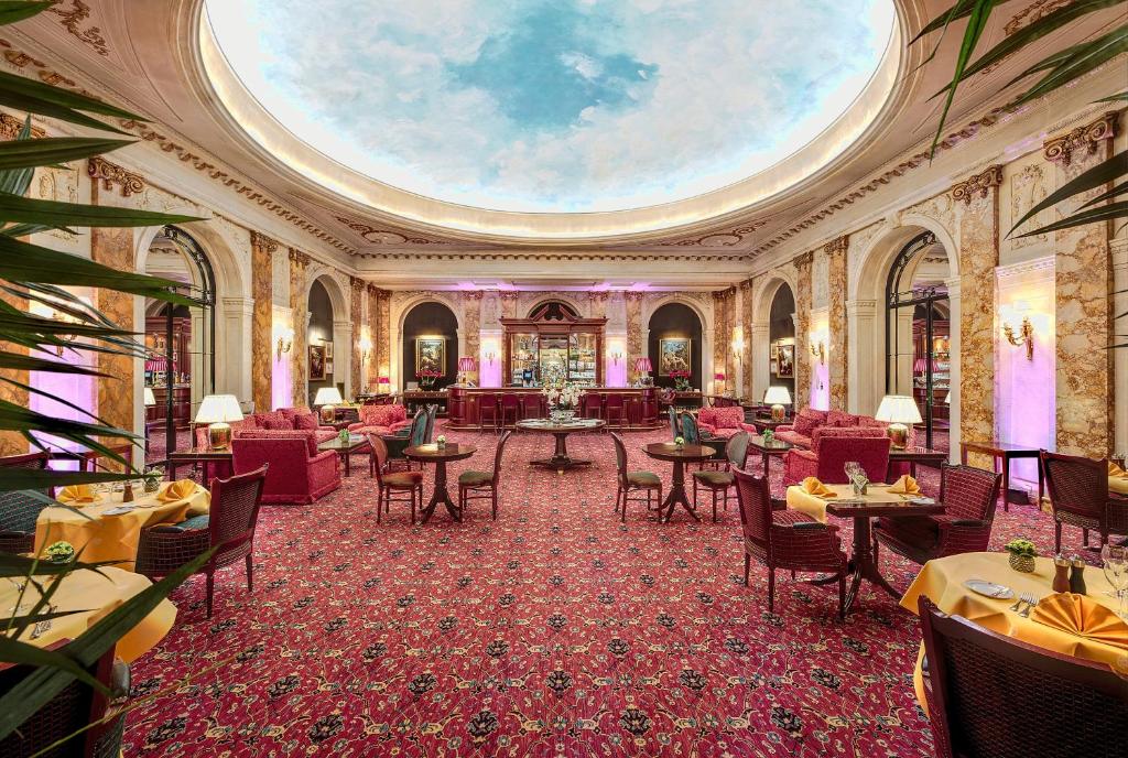 Hotel Le Plaza Photo 8