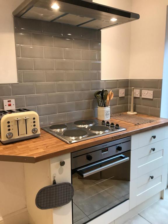 The Larches, Wolverhampton 2024 Updated Prices, Deals