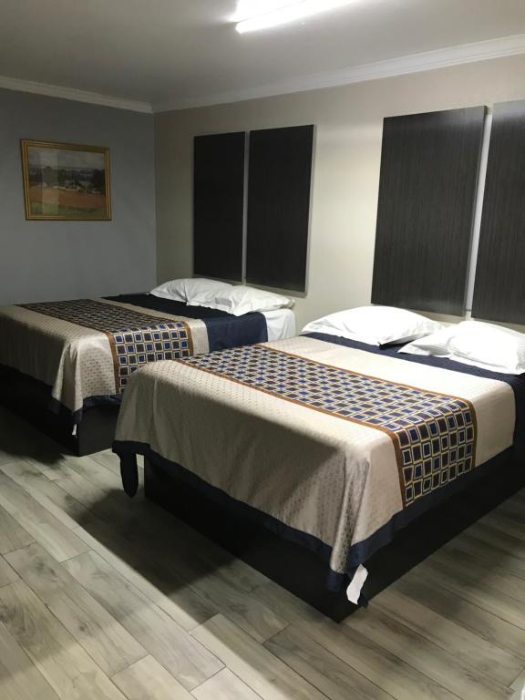 SouthTown S.A. Inn photo