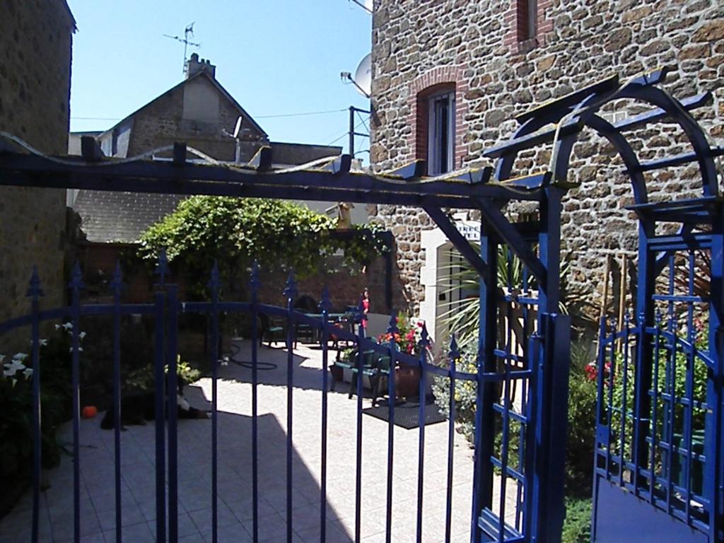 Hotel de la Gare — Hotel in Saint-Malo