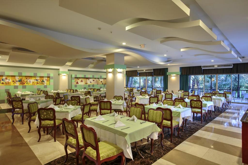 طعام و مشروبات