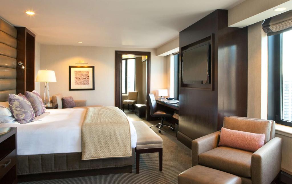 Boston Hyatt Regency Boston room