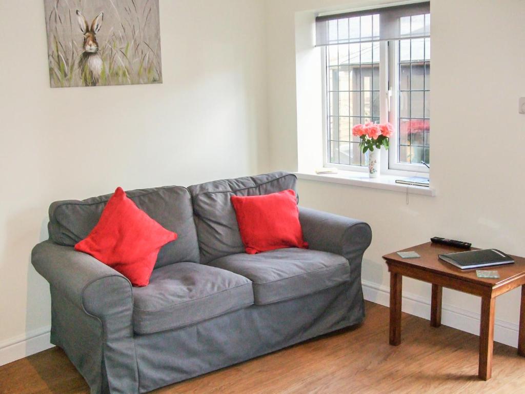 Oak Tree Cottage, Leven photo 8