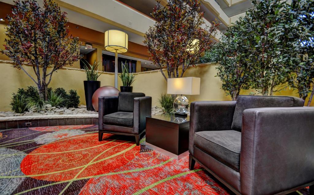 University Plaza Hotel photo