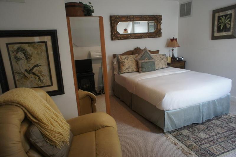 The Columbia Inn at Peralynna photo