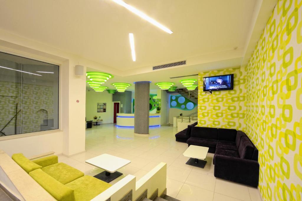Hermes Hotel — Hotel building in Malia
