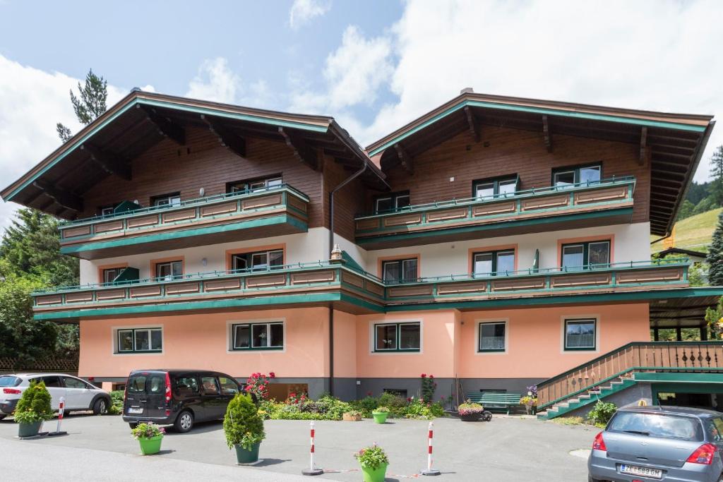 Pension Ahorn, Saalbach Hinterglemm