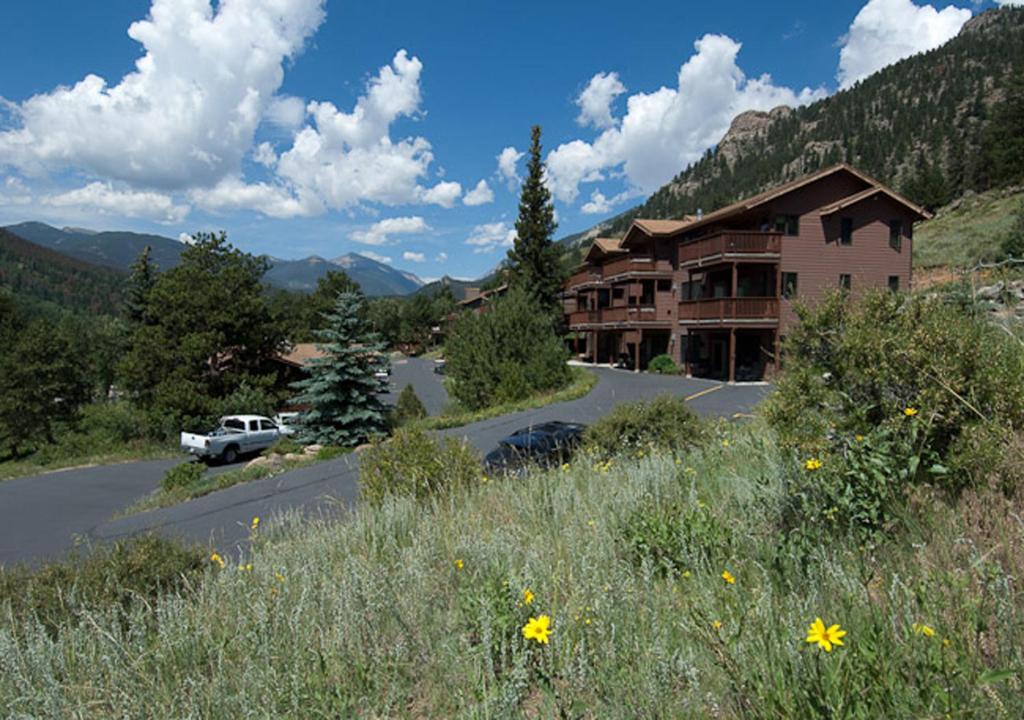 Wildwood Inn — Hotel in Estes Park (CO)