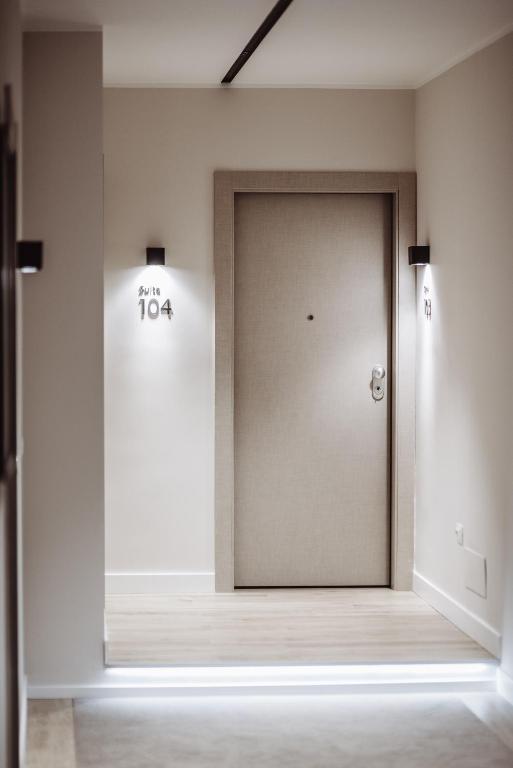 Entrance, Estella luxury suites in Turin