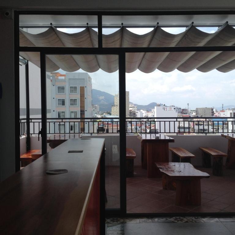 Restaurant, Bondi Backpackers Nha Trang in Nha Trang