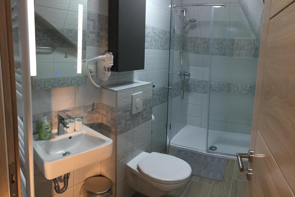 Sobe-Rooms Kvatric photo