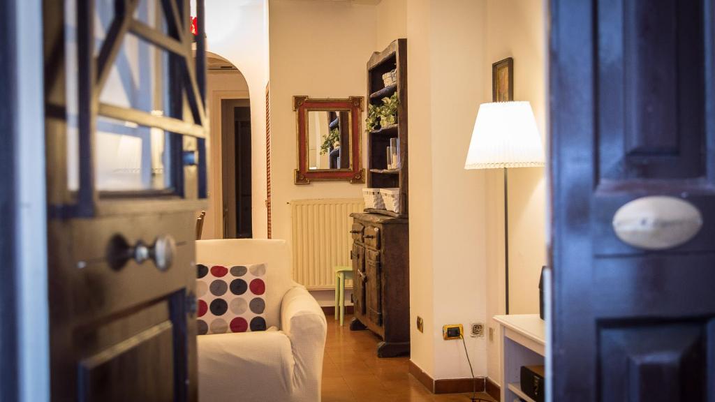 Rental in Rome Panieri Terrace - 3