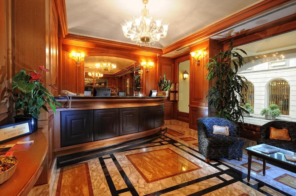 Hotel Manzoni photo