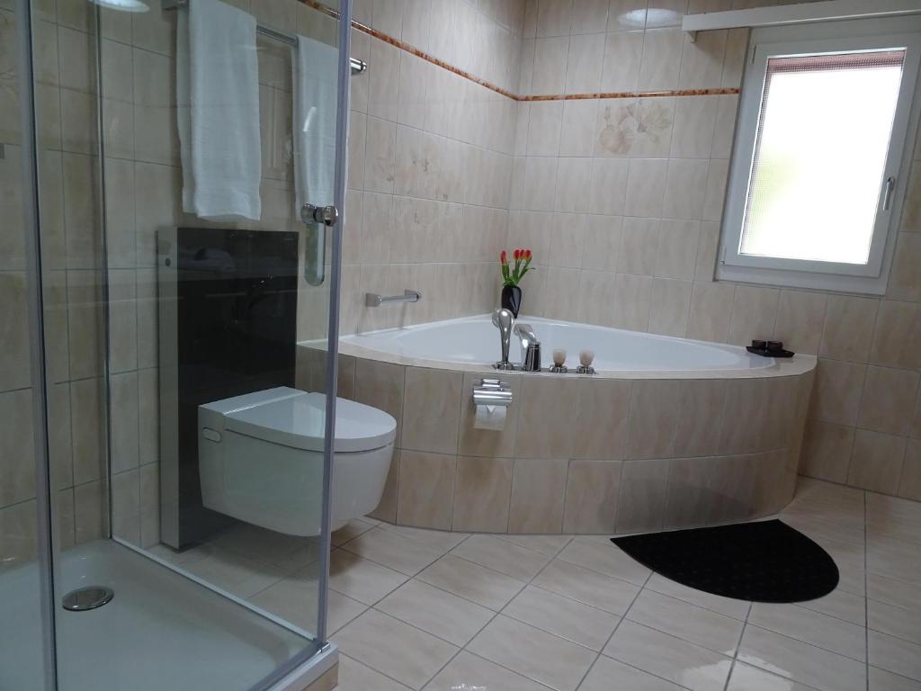 B & B Hartenfels 73 - 2