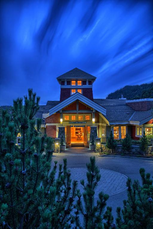 Poets Cove Resort & Spa photo