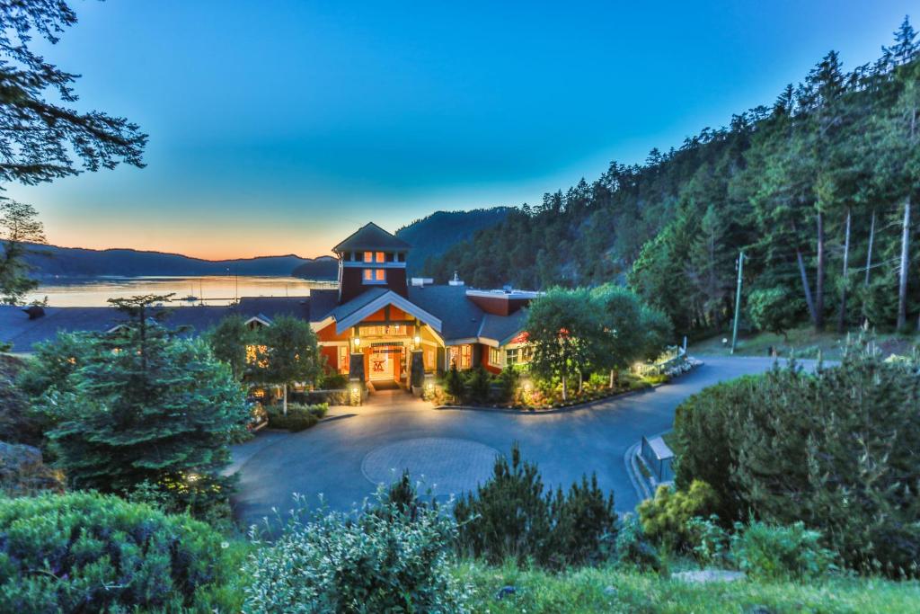 Poets Cove Resort &amp; Spa — Hotel in Bedwell Harbour (BC)