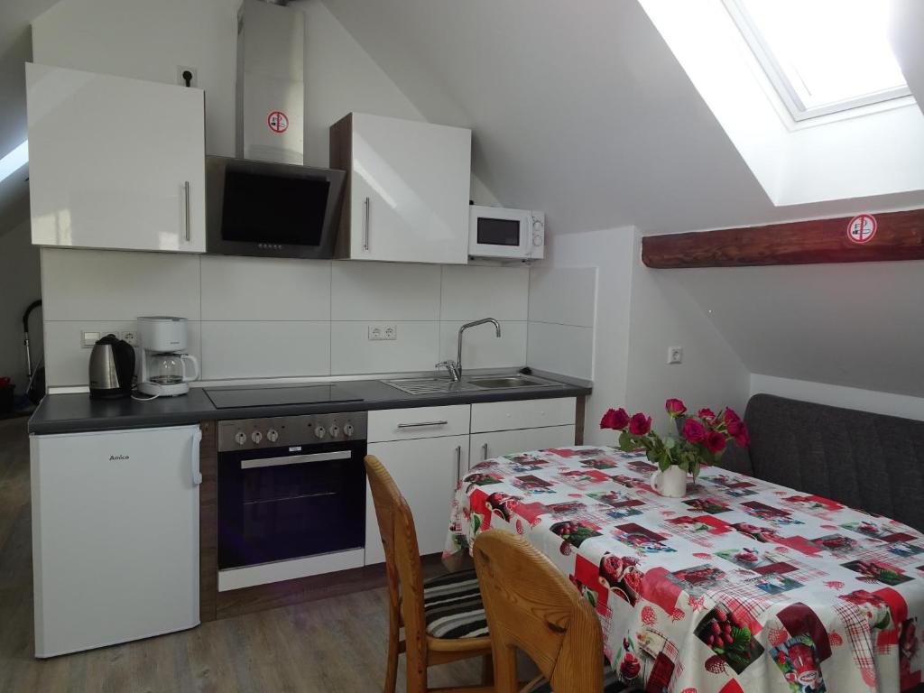 Kibar Low-Budget Apartments & Rooms photo