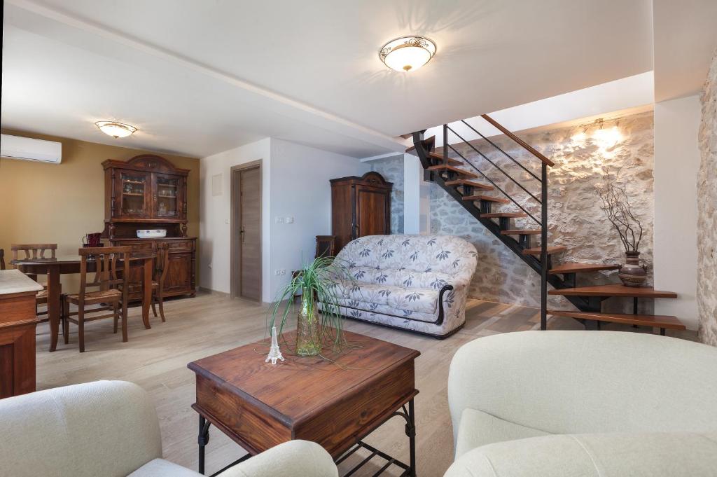 House Pasalich photo
