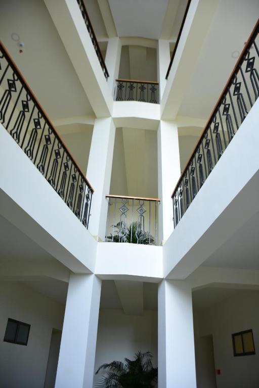 Hotel Med Centro - Marcari photo