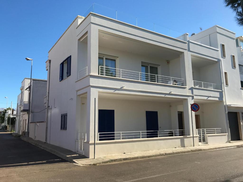 A due passi dal mare - 1