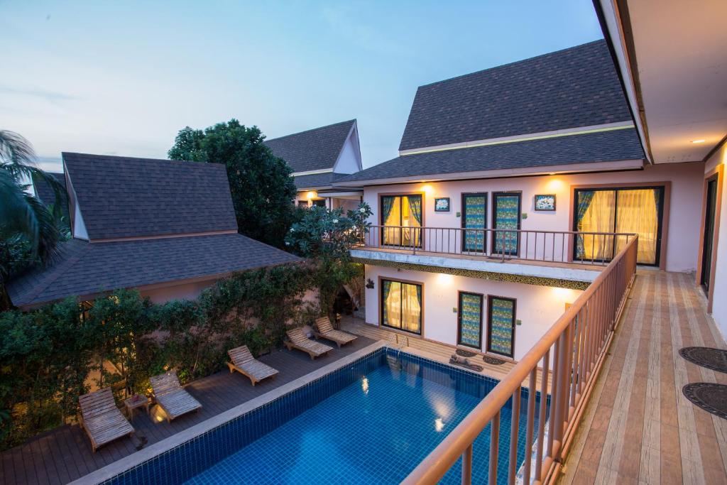 Ploy Khumthong Boutique Resort