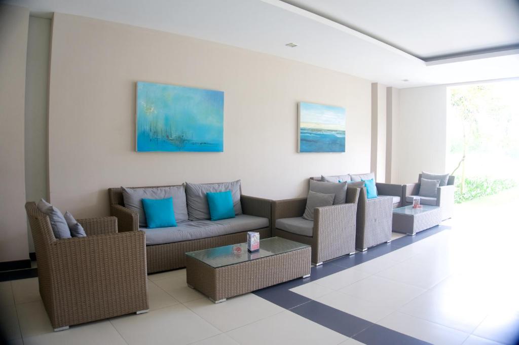 Sunshine Apartment in 5* resort photo