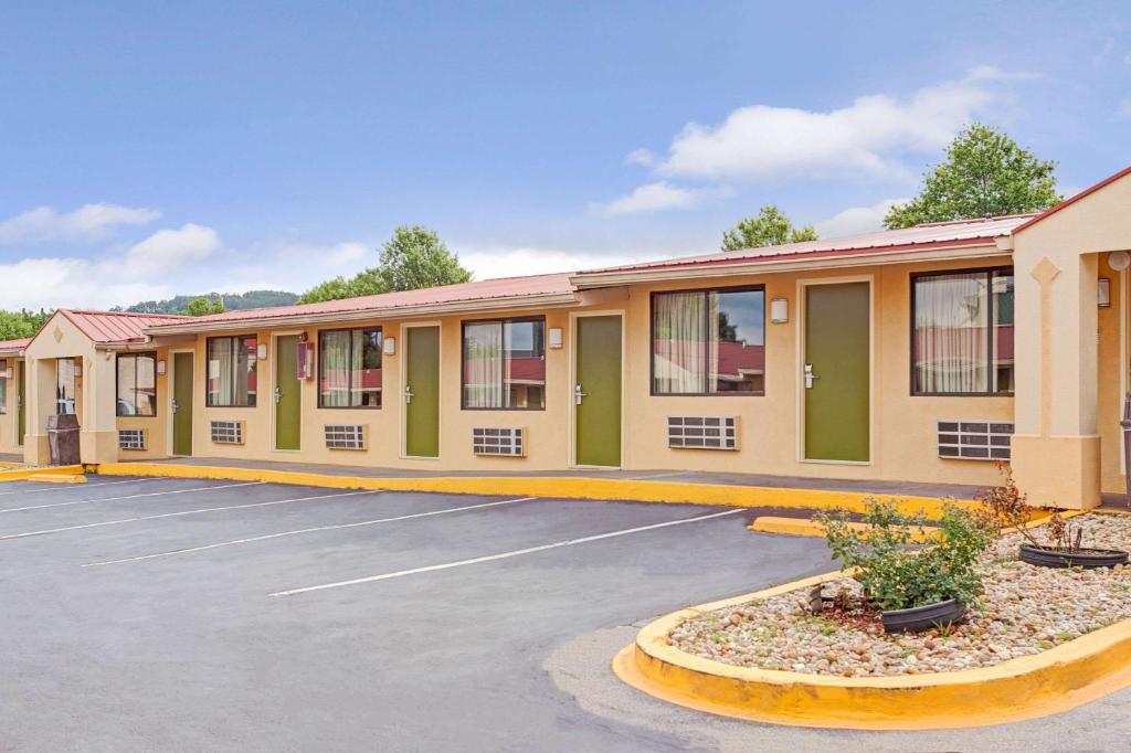 Knights Inn Cartersville